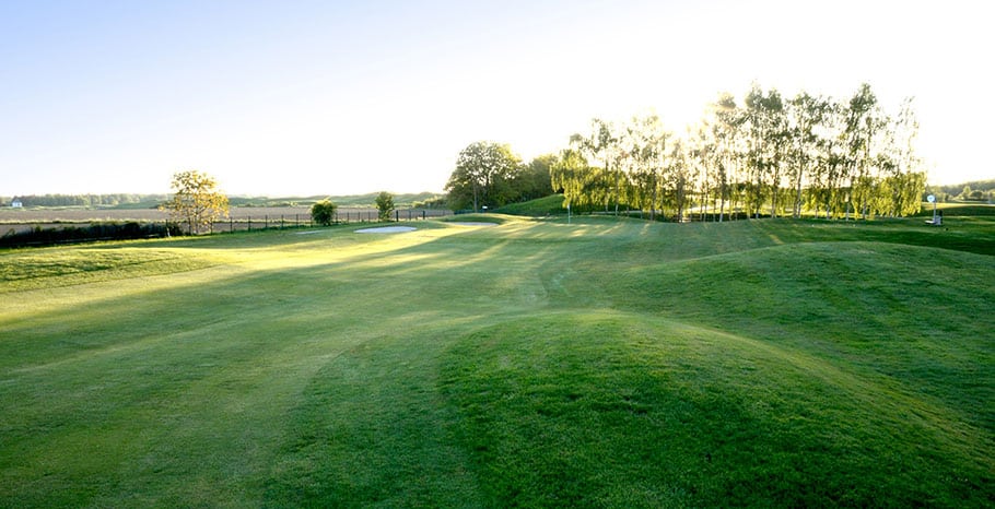 LeGolfNational_Aigle_hole_no16