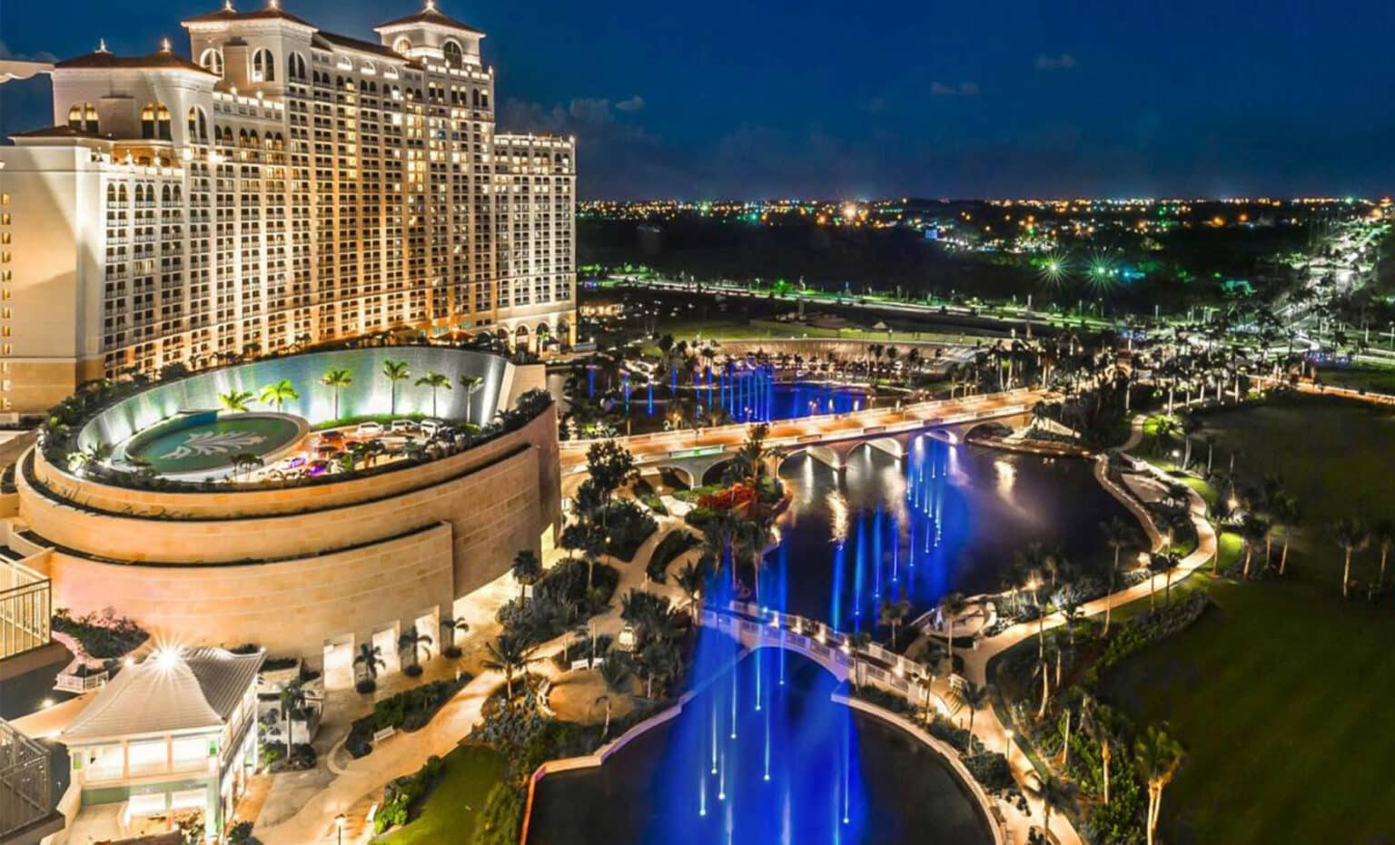 Grand hyatt. Отель Grand Cosmopolitan. Отель Гранд Хаятт Абу Даби отзывы.