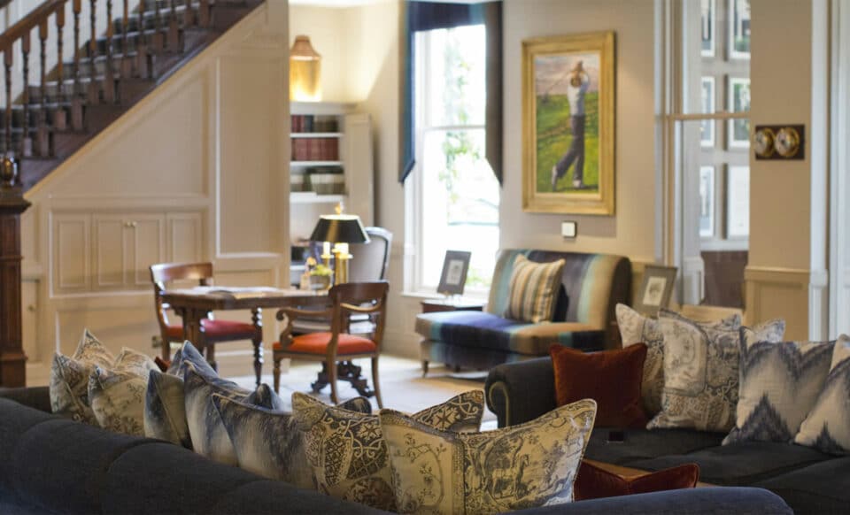 Marcliffe-Hotel-Sitting-Area-Sofas