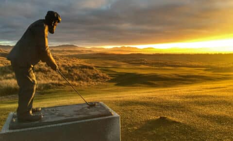 Rosapenna-Hotel-Golf-Resort-Statue